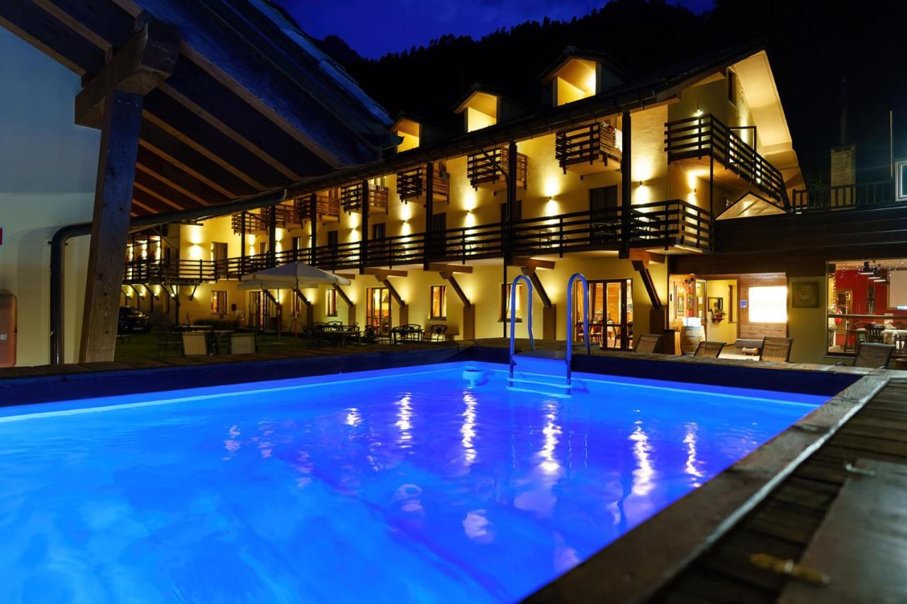 Chalet Du Lys Hotel & Spa Gressoney-la-Trinité Exterior foto